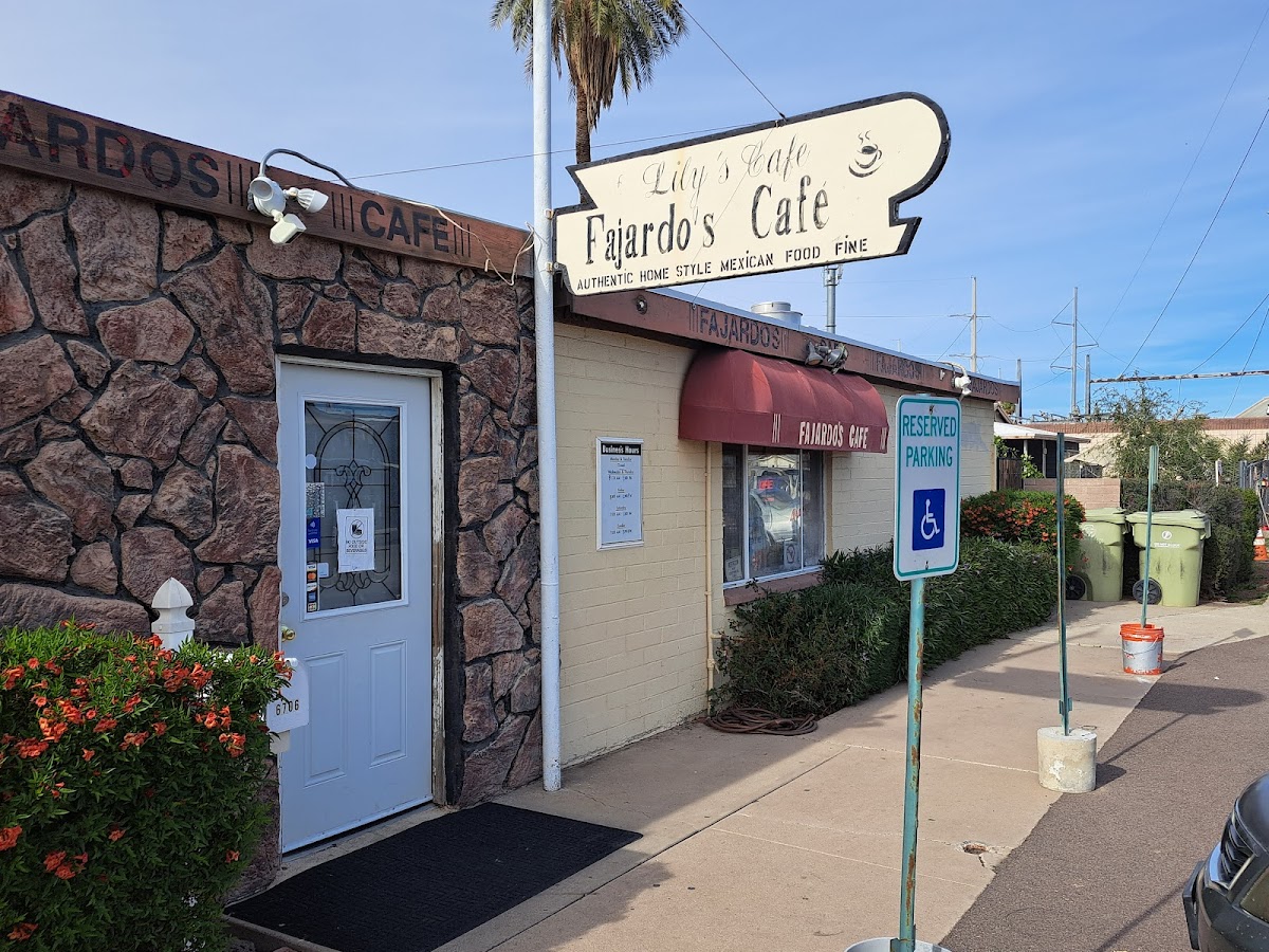 Fajardo's Café Llc